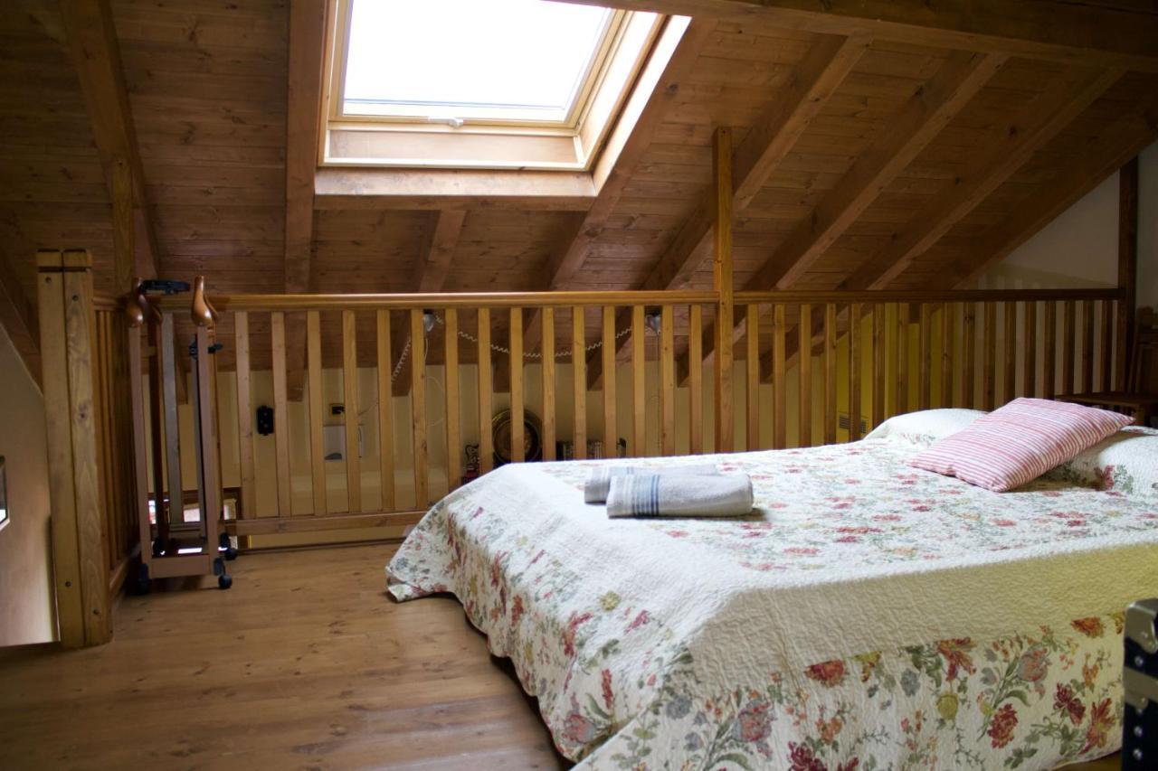 La Casa Sul Sasso In Town Serviced Accommodations Dervio Exteriör bild