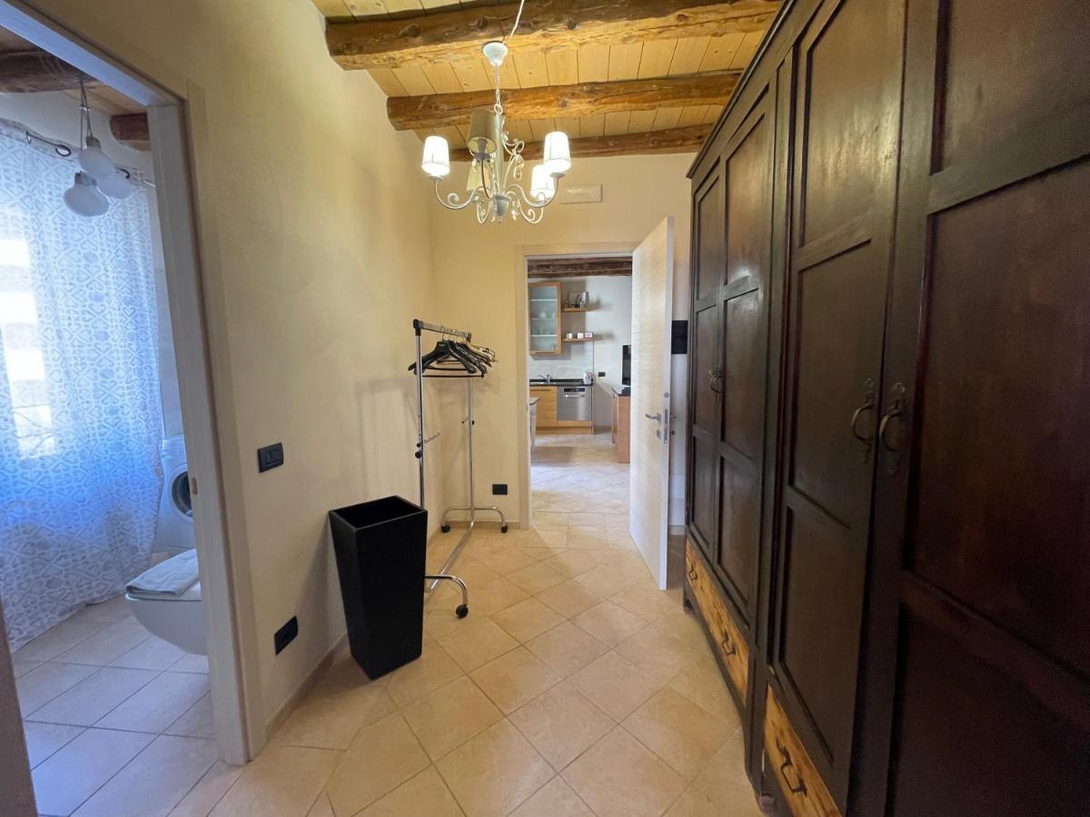 La Casa Sul Sasso In Town Serviced Accommodations Dervio Exteriör bild